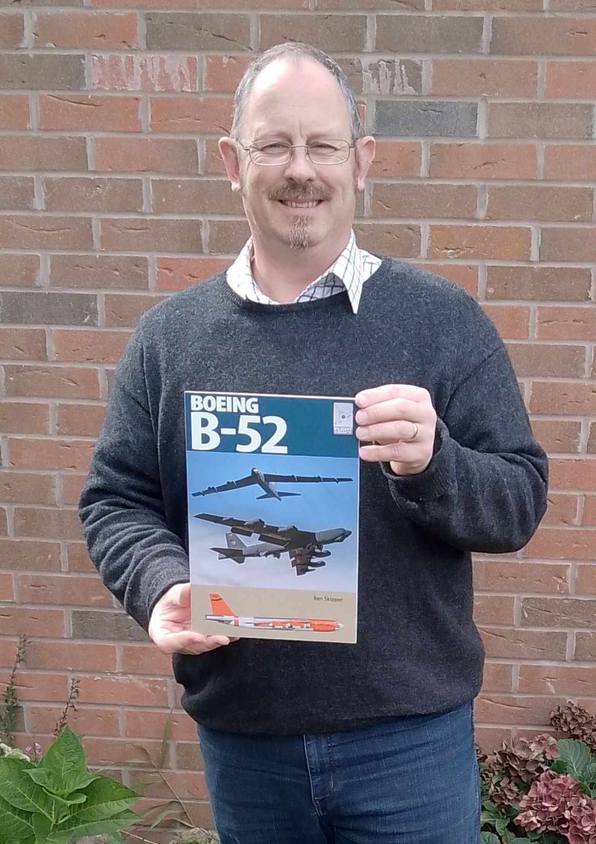 penswordbooks's tweet photo. Here's #FlightCraft author @WriteBenSkipper showing off his brand new release
📖 Flight Craft 31: Boeing B-52 Stratofortress is out now! ✈️
🛒 Order your copy now! ➡️ https://t.co/Shw1LHEvw8 https://t.co/ZkVCLt6inR