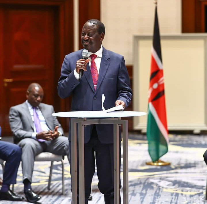 FadedKamba's tweet photo. Who else thinks even if baba doesn't gets the AU seat should just retire?
Baba never wanted to be president he is about protecting his assets through elected leaders in the name of opposition leader 

#unhappy https://t.co/RTniB7lfGu