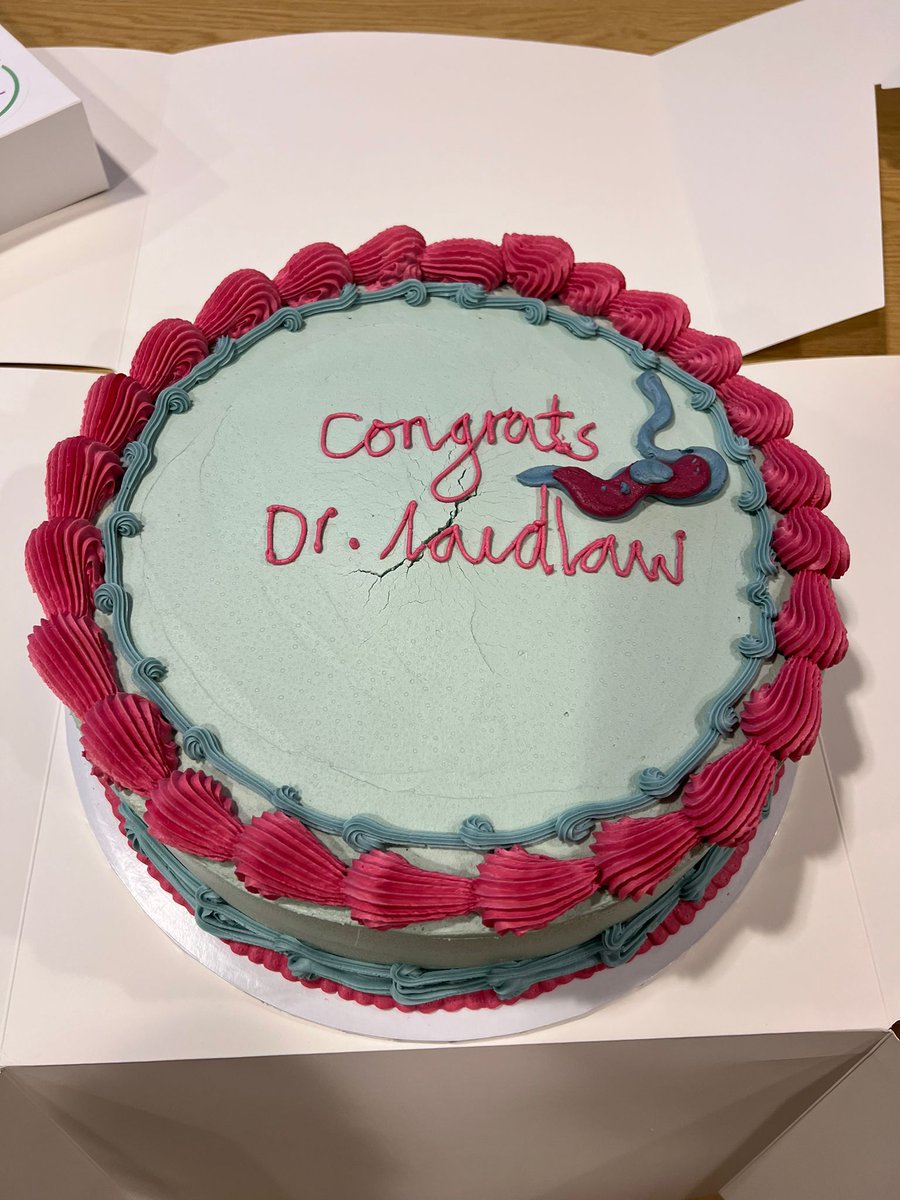 Ross Laidlaw (@ross_ige) on Twitter photo After four interesting years I officially passed my PhD last friday! This would not be possible without all the amazing people in the institute and the support of my supervisors: <a href="/BiottofnI/">Thomas D. Otto</a>, <a href="/rmc9z/">Richard McCulloch</a>, <a href="/KeithRMatthews/">Keith Matthews</a> and <a href="/emmabriggs6/">Emma Marie Briggs</a>. After four interesting years I officially passed my PhD last friday! This would not be possible without all the amazing people in the institute and the support of my supervisors: <a href="/BiottofnI/">Thomas D. Otto</a>, <a href="/rmc9z/">Richard McCulloch</a>, <a href="/KeithRMatthews/">Keith Matthews</a> and <a href="/emmabriggs6/">Emma Marie Briggs</a>.