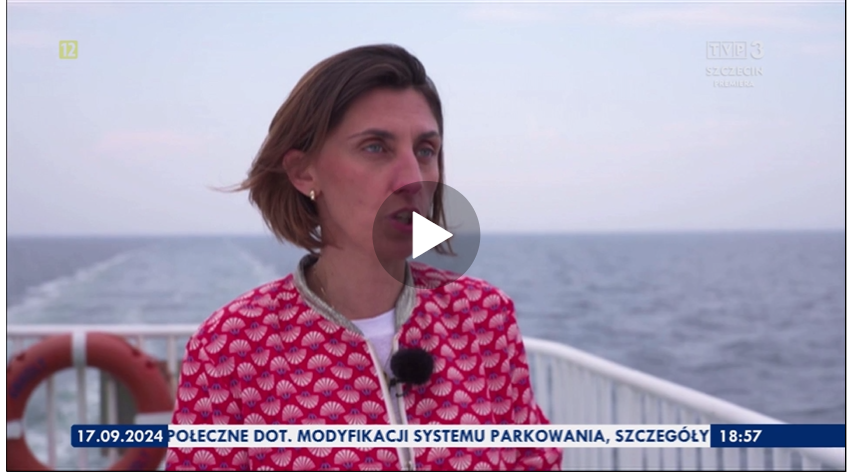 Orsted_PL's tweet photo. Serdecznie zapraszamy do obejrzenia podsumowania z misji handlowej polskich firm do Danii przygotowanej przez TVP3 Szczecin📺 Te piekne widoki to nasza morska farma wiatrowa Anholt w Danii. 

Wokół Nas: 17.09.24 - Z wiatrem w offshore (https://t.co/sGb9fcfjMs) https://t.co/3bdsovyRC7