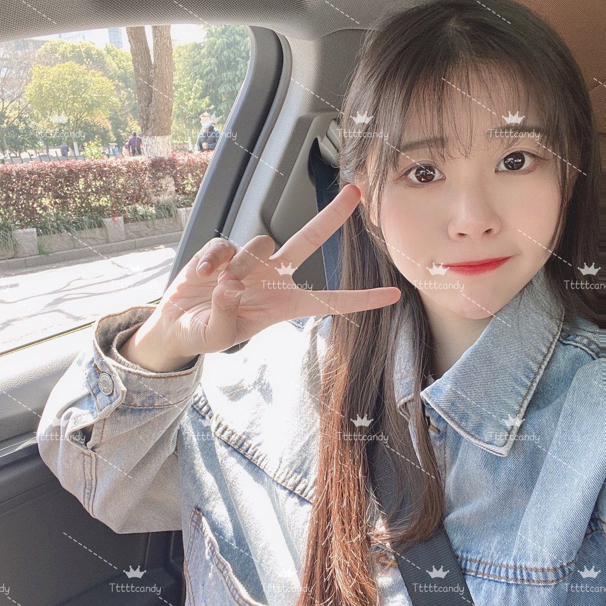 露个脸
 #露脸 #反差   #女神婊 #腿 #巨乳 #短裙 #自拍
@007share 
@Ann66688 
@wqganenshi_ https://t.co/QChg0BiVR0
