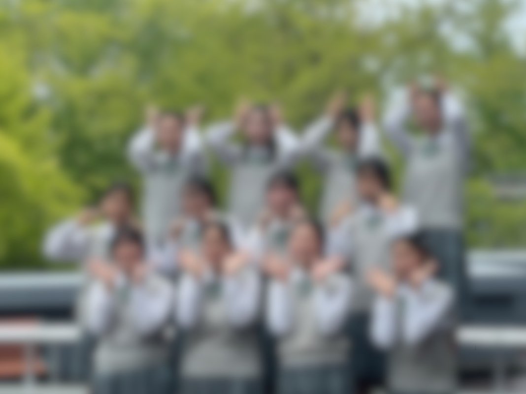 senmatsu_chorus's tweet photo. 先日行われた第79回関東合唱コンクール中学混声の部に出場させて頂きました✨✨
混声としては初出場となり、銀賞を頂きました🥈🥈応援ありがとうございました！
これからもより一層素敵な演奏をお届け出来るよう精進して参ります！✨😊 https://t.co/t3hxzwDqMy