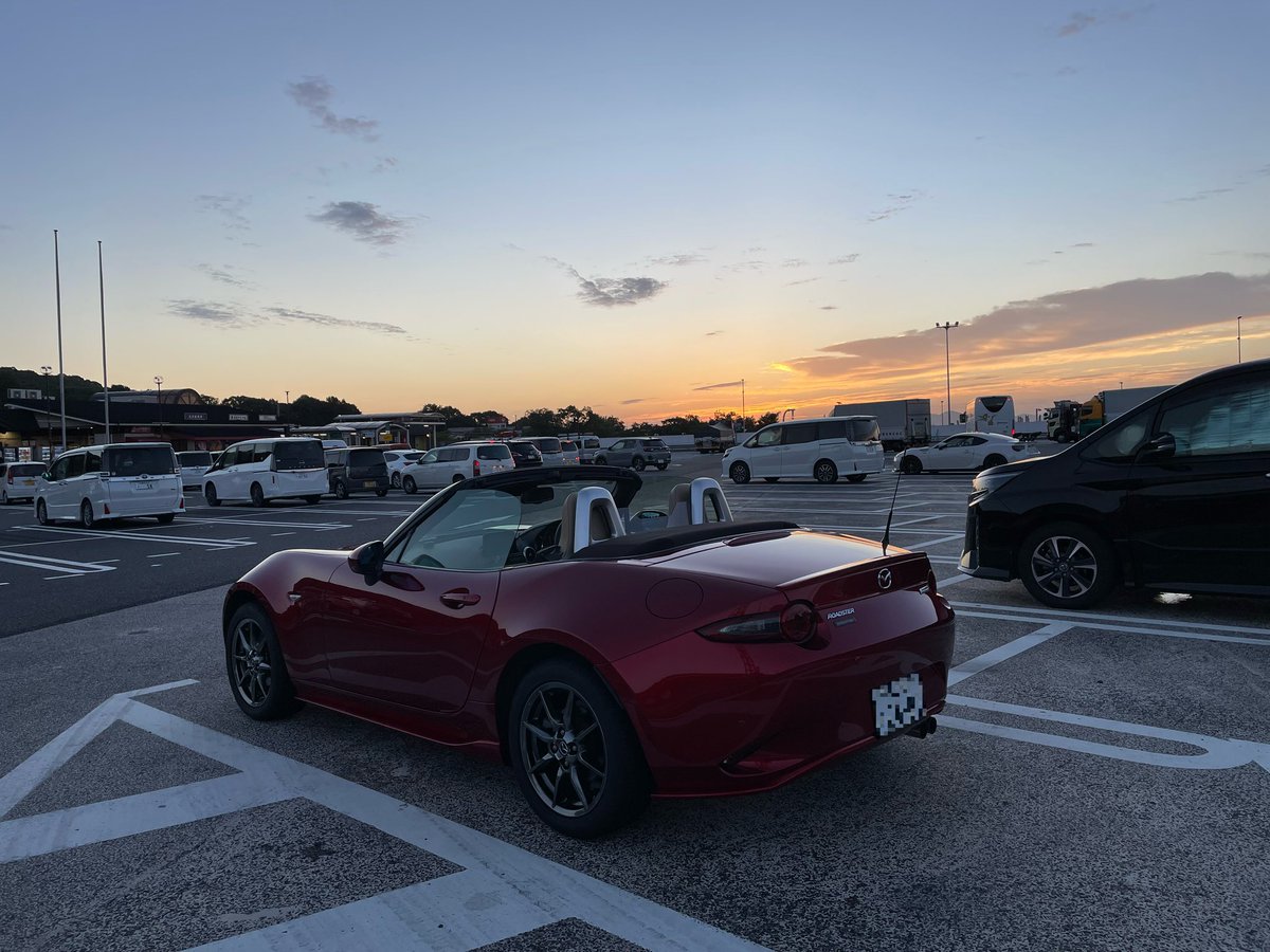 RedOutposts's tweet image. 昼は暑いけど、朝早くは気持ち良い😊
#NDロードスター