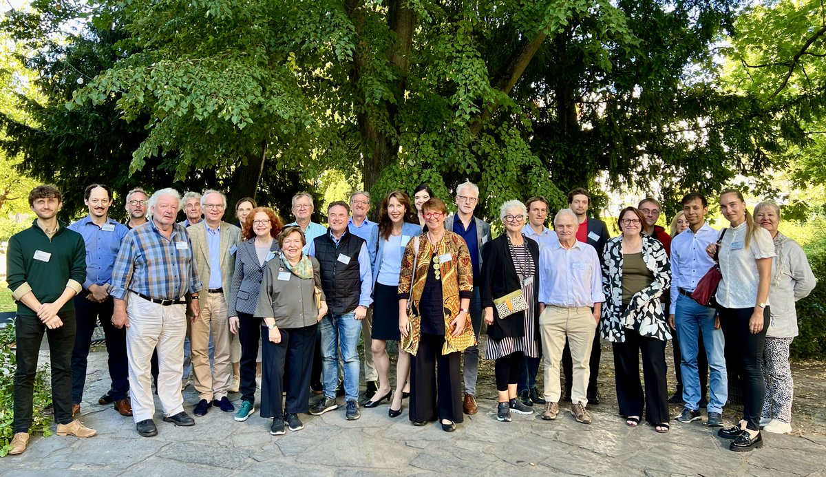 Transparency Germany tweet media