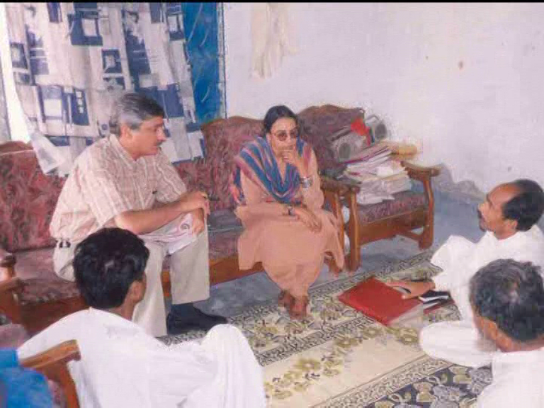 LodhranPil97382's tweet photo. In 1999, we embarked on a journey to empower communities, and 25 years later, we’re still going strong! Grateful to Dr. Akhtar Hameed Khan of the #OrangiPilotProject for joining hands with
@JahangirKTareen is laying the foundation for LPP to introduce low-cost sanitation solutions in Lodhran.
#LPP25Years #EmpoweringCommunitiesSince1999