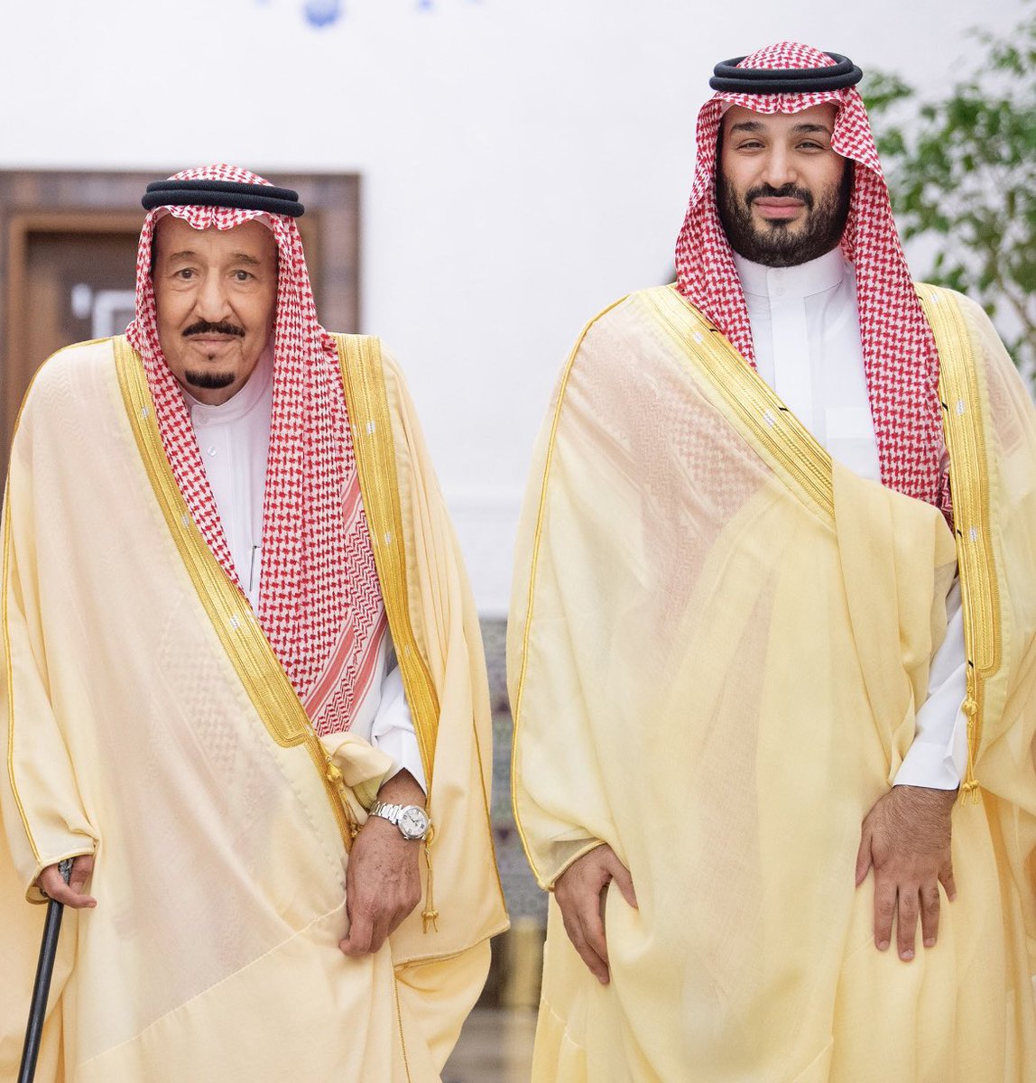 kutbiT's tweet photo. يا كبر الفخر ويا كبر الاعتزاز بملكنا وولي عهده. 
دمتم لنا قادة عز وإلهام وتمكين وفخر 

🇸🇦🇸🇦🇸🇦🇸🇦🇸🇦🇸🇦🇸🇦🇸🇦 https://t.co/OhDsGgyUbH