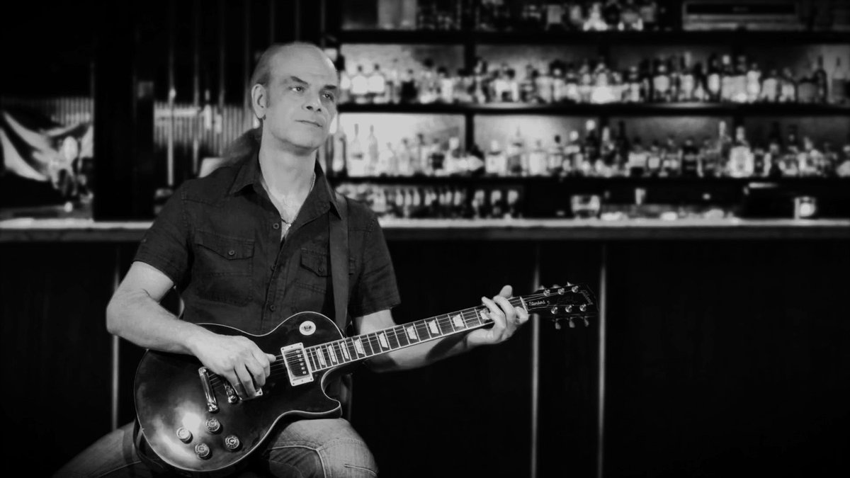 Hello my dear friends! 
New Miltos Marathon  #videoclip for the #song "Sweet Invader" #comingsoon enjoy a #screenshot !
Thank you for #supporting Miltos Marathon #music.