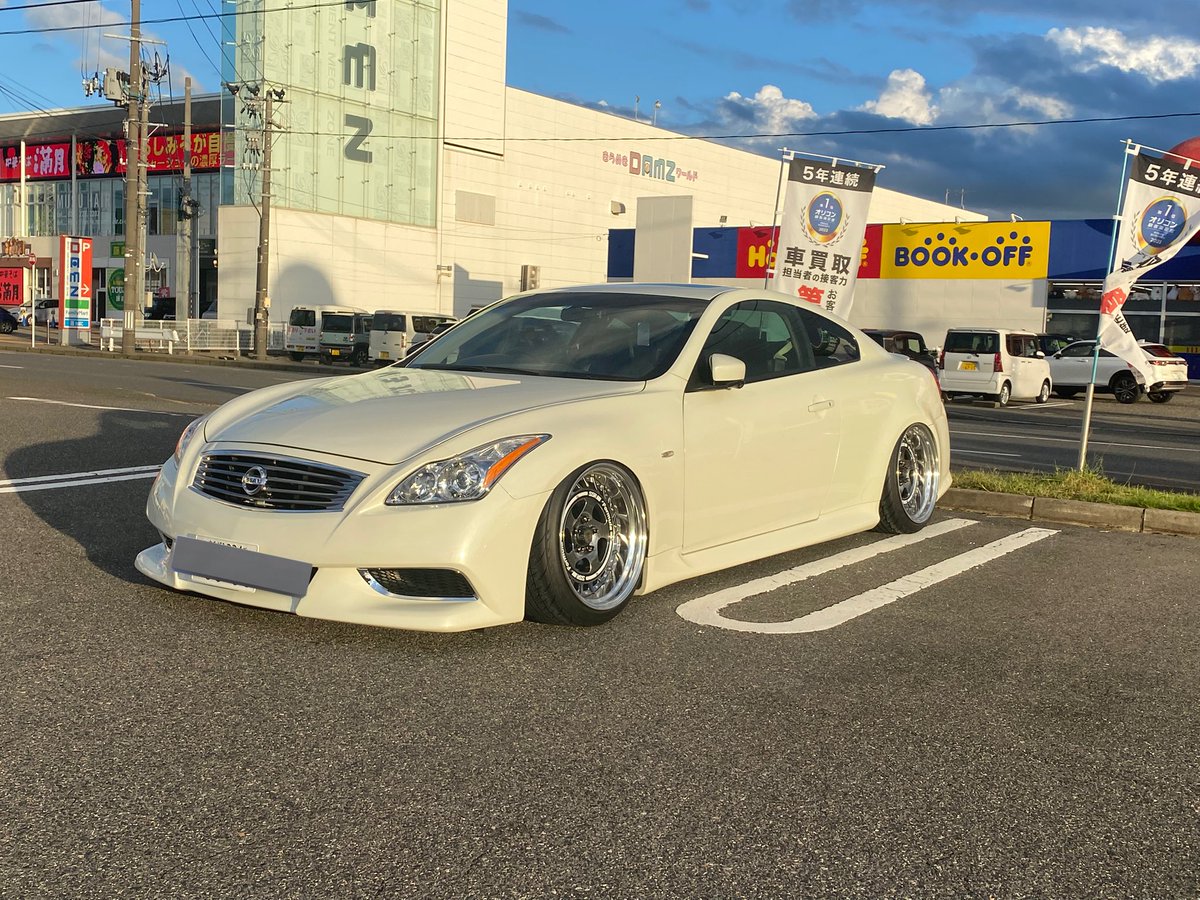 新しくなった竹尾のオートバックスめぼしいのは無かったけどかっけぇの見つけた👀
非常に好き🫶