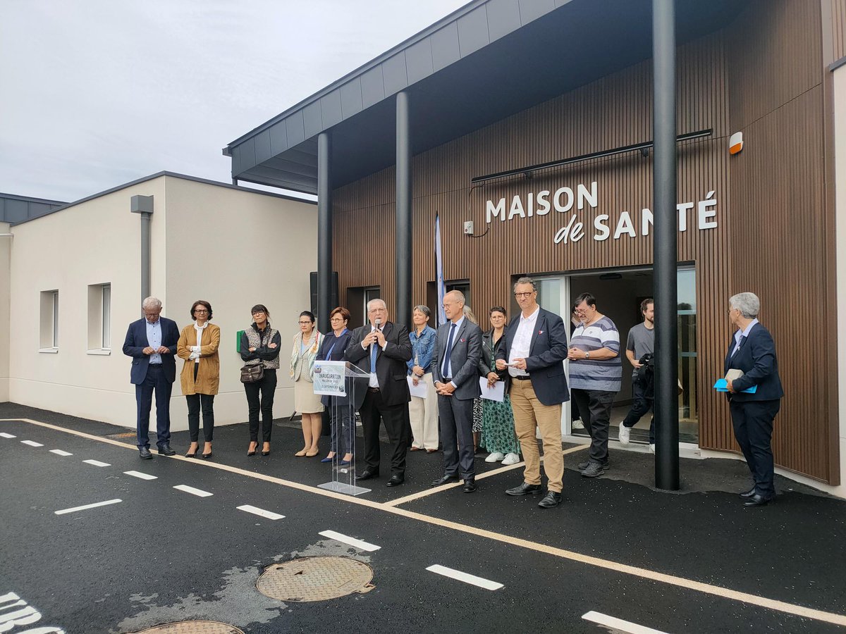 Inauguration d’une maison de santé de 500 m² à Coron 📍
La commune de Coron a fait appel à Maine-et-Loire habitat dans le cadre d'une conduite d'opération en collaboration avec Archidea pour la réalisation d’une maison de santé de 500 m² 🤩 sur une parcelle d’environ 3 463 m².