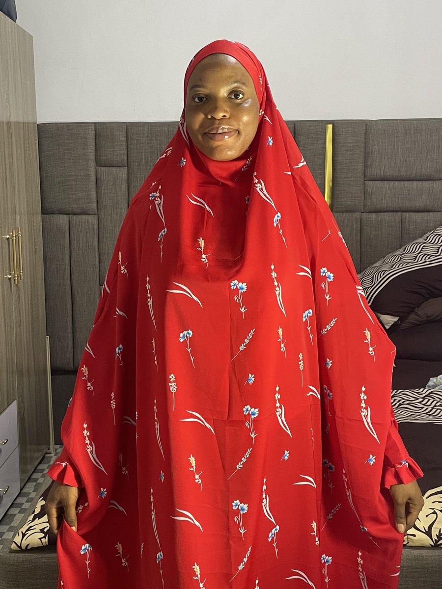 zeemade_it's tweet photo. If this pop on your tl please retweet 🙏.

Soft,breathable crepe fabric and sleek. Upgrade your modest fashion with our “Aisha Jilbab”.🖤❤️💜

🏷️ 10,000NGN.
Location;ilorin (Nationwide delivery). https://t.co/XoDIW7NyQ5