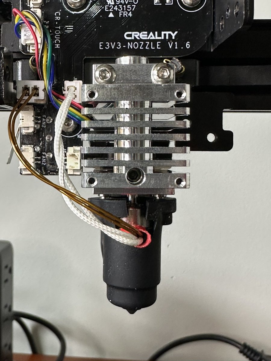 tomshepp's tweet image. New heat sink, nozzle and hotend from #MicroSwiss for 3D printer. I am trying to improve the quality of the prints and eliminate ongoing issues. Will be testing and fine-tuning this week to see if I can finally resolve all the issues. #crealityender3 #ender3v3ke