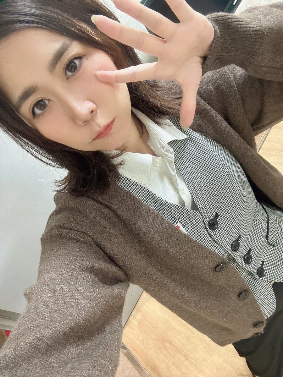 事務員きょーちゃん😈🎮🎤マルハン高浜店 (@kyo___09037777) / Posts / X