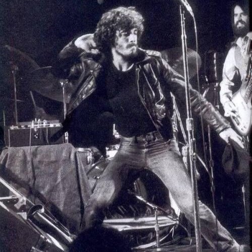 Boss_SEDLR's tweet photo. Happy Bruce day everyone!  #Springsteen75 #HappybirthdayBruce https://t.co/Jll71U5Jdf