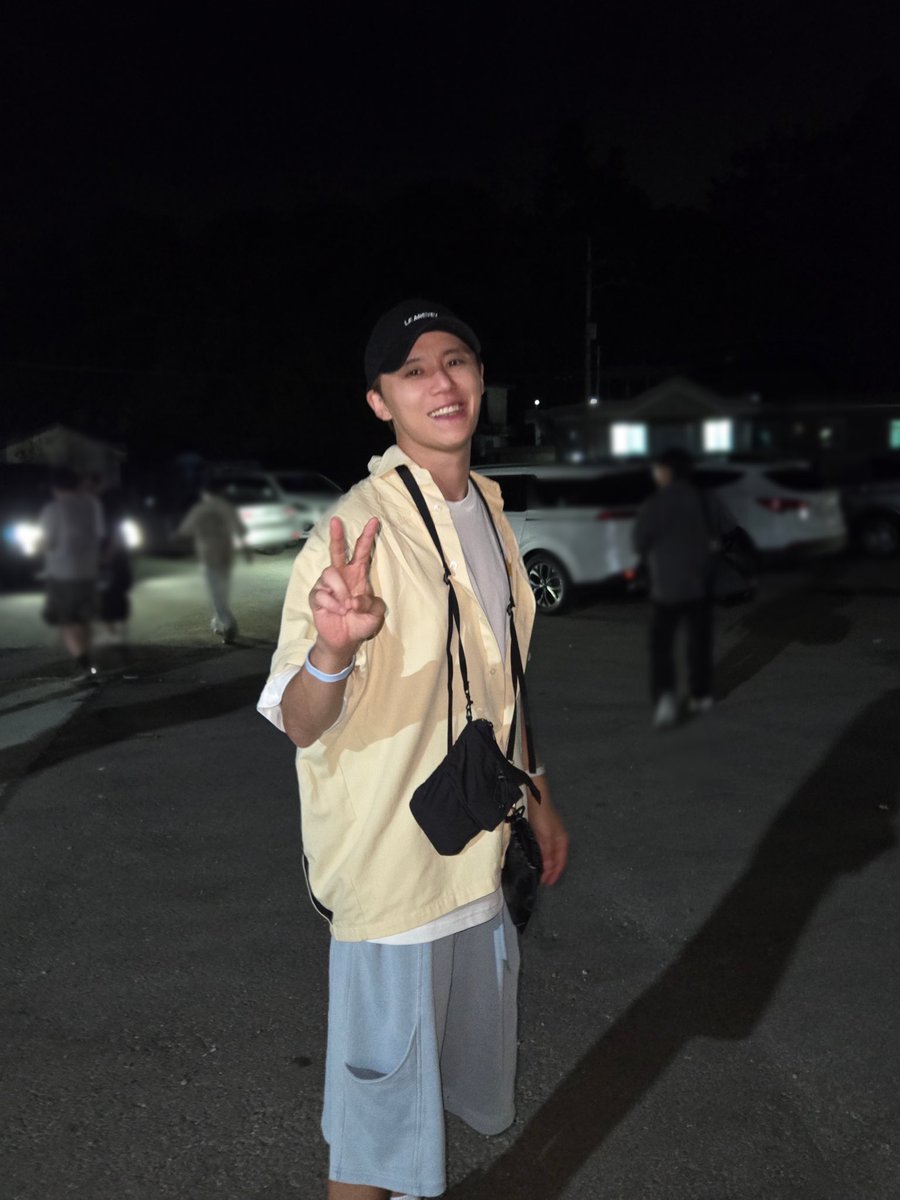 Junsu_PALMTREE's tweet image. #김준수 요리바보 탈출..(?)

0.5성급 무인도 운영 둘째 날 이야기✌🏻
오늘도 #안방1열 에서 함께해요😜

극한의 무인도에서 펼쳐지는 극락의 휴식🏝️
📡 #MBC &amp;lt;#푹쉬면다행이야&amp;gt;
📆 2024.09.23(월) 9PM

#KIMJUNSU #金俊秀 #푹다행
#XIA #ジュンス #XIA준수
#PALMTREEISLAND