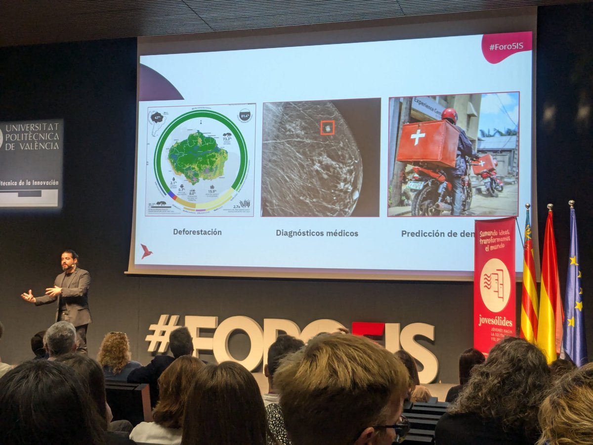 Hoy, en el #Foro5IS, el espacio de debate sobre #InnovaciónSocial de <a href="/JOVESOLIDES/">JOVESÓLIDES</a>, nuestro compañero <a href="/DavidAlayon/">David Alayón</a> comparte cómo la #IA puede ayudar a resolver retos sociales clave y ser un instrumento para el bien común y construir #FuturosPositivos