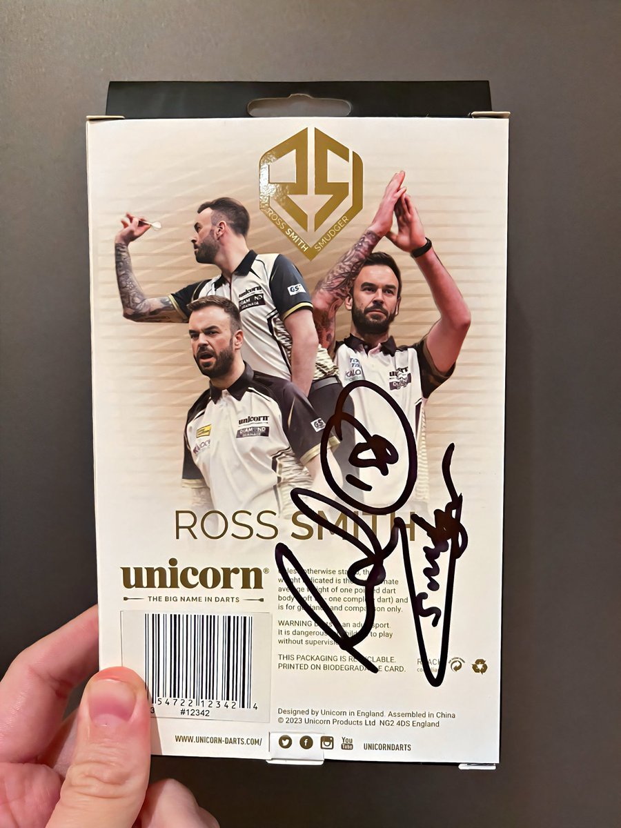 Ross Smith (@rosssmith180) on Twitter photo 🚨GIVEAWAY🚨
Happy Monday all 😊
I’m giving away a signed set of my <a href="/UnicornDarts/">Unicorn Darts</a> Two Tones ✍️ 🎯
To enter, simply:
❤️ Like
🔄 Retweet
🤳Follow Me
🤳Follow <a href="/UnicornDarts/">Unicorn Darts</a>
🤳Follow <a href="/thedugoutCT19/">The Dugout Sports Bar & Kitchen</a>
🤳Follow <a href="/GSE_Group/">GSE Group</a>
🤳Follow <a href="/DartsOrakel/">Darts Orakel</a>
Winner announced next Monday 👍 🚨GIVEAWAY🚨
Happy Monday all 😊
I’m giving away a signed set of my <a href="/UnicornDarts/">Unicorn Darts</a> Two Tones ✍️ 🎯
To enter, simply:
❤️ Like
🔄 Retweet
🤳Follow Me
🤳Follow <a href="/UnicornDarts/">Unicorn Darts</a>
🤳Follow <a href="/thedugoutCT19/">The Dugout Sports Bar & Kitchen</a>
🤳Follow <a href="/GSE_Group/">GSE Group</a>
🤳Follow <a href="/DartsOrakel/">Darts Orakel</a>
Winner announced next Monday 👍