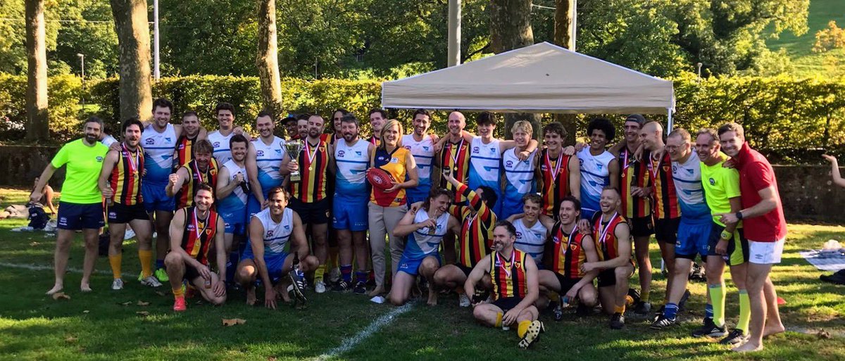 AusAmbCH's tweet image. Congratulations Geneva Jets - 2024 Premiers of #aussierules footy here in 🇨🇭!

Thanks to all the players, coaches, umpires and volunteers who support the game, so far from 🇦🇺 .

Go #footy! 
#AFLGF #AFL