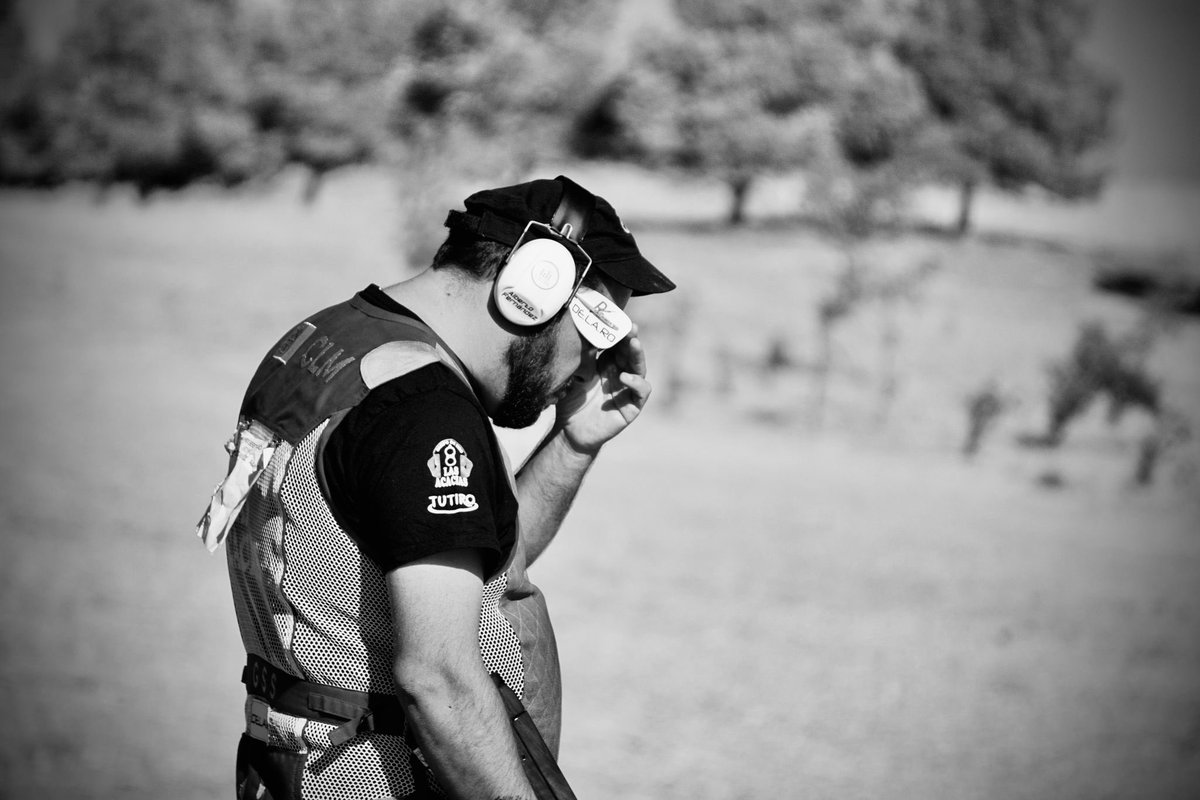 AlbertoFdezTiro's tweet photo. #Beretta #TeamBeretta
#1choiceofchampions
#Ceire #TuTiro #ADO
#ClubdeTirolasAcacias
#ChalecosGSS #delaro #GafasGottï #Ftoclm #CelonMediaAgency #UCAM #COE #CSD #RFEDETO #shooting #trapmen #UCAM https://t.co/xedsj7eGBn