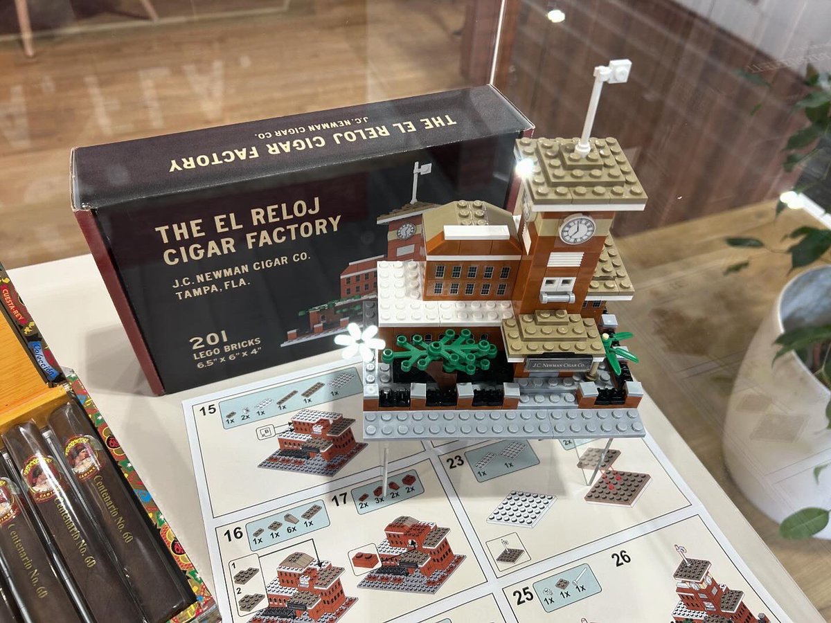 ldncigarsmoker's tweet image. The @JCNewmanCigars booth at #Intertabac