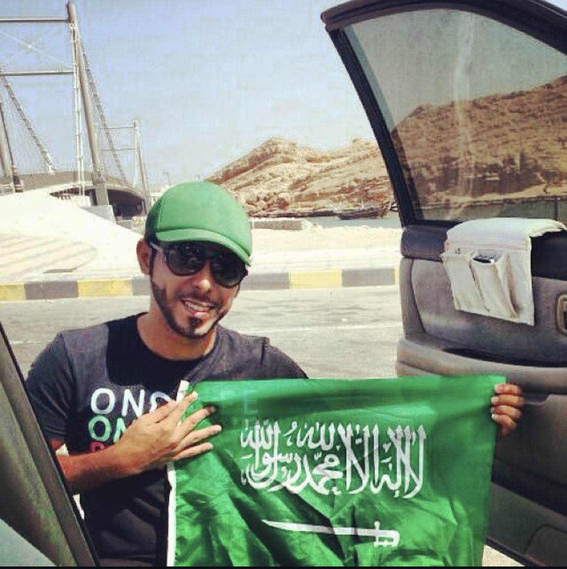 Lalelk28's tweet photo. #عمان_تحتفي_بالسعوديه https://t.co/hFDzzAfMbo