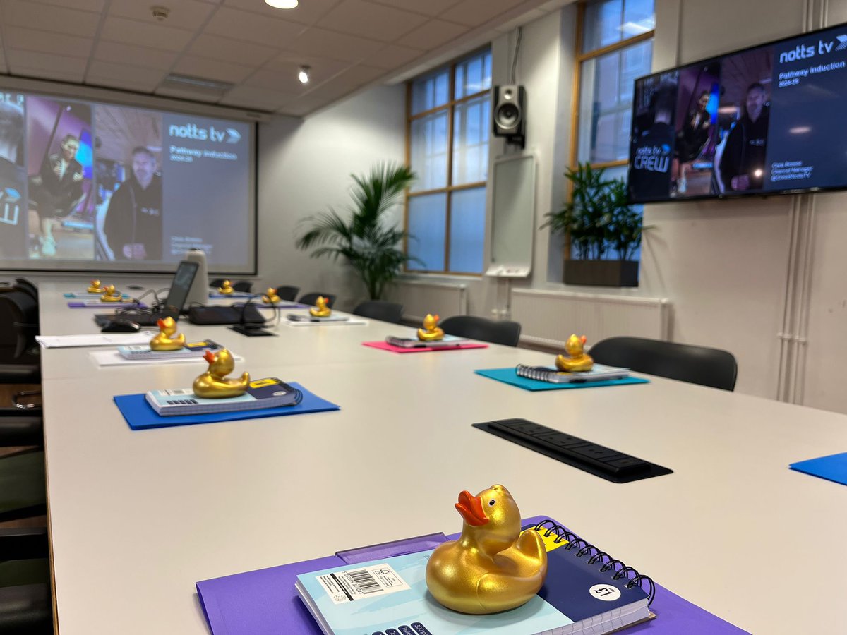 Induction day for our <a href="/NottmTrentUni/">Nottingham Trent University</a> journalism pathway students for <a href="/Notts_TV/">Notts TV</a> for 24/25! Big day. Always loads of fun.