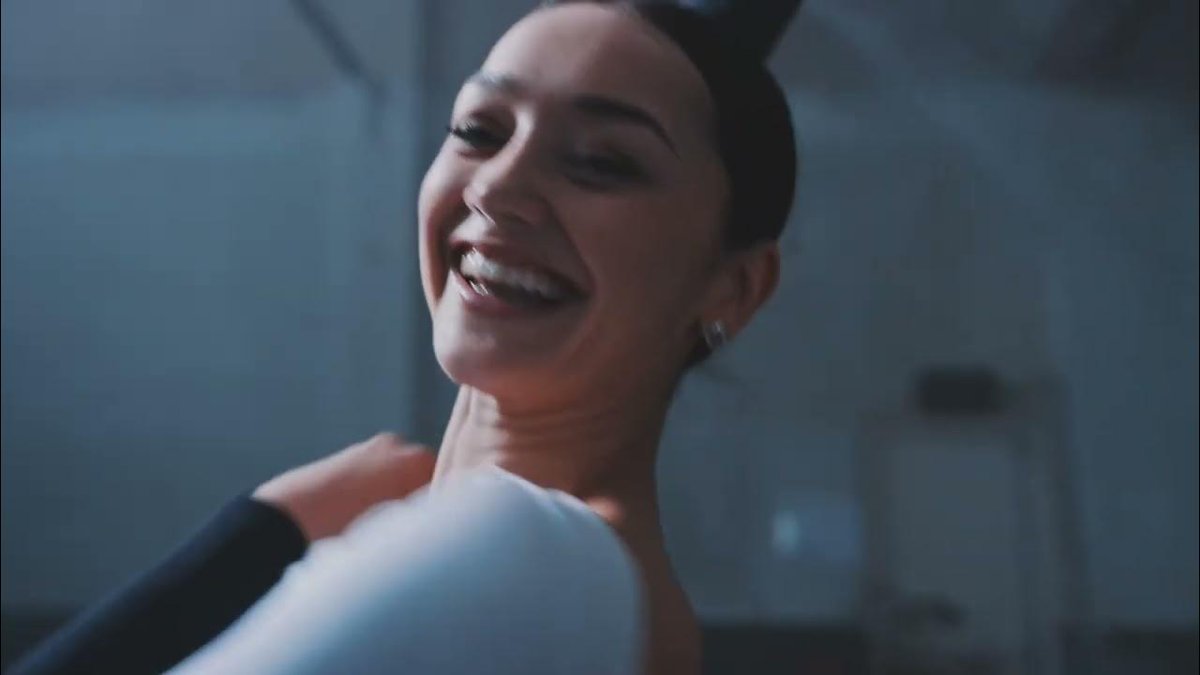 Welcome to our transformative leadership program!  Join us to  explore the essential qualities of modern leaders who are grounded in their values blgs.co/ym6xw5