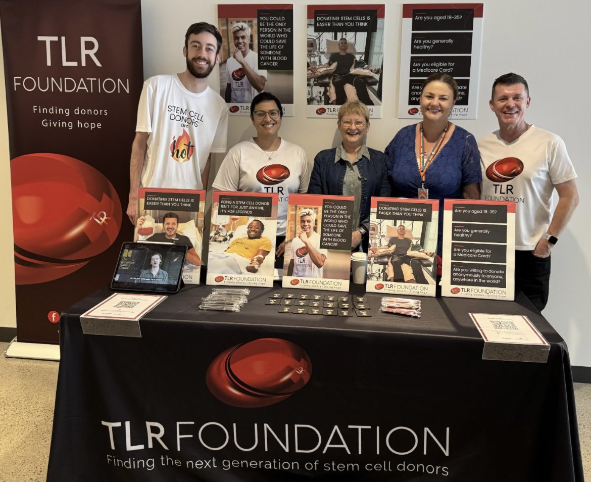 Fantastic to have Neil and the TLR Team join us at #SydneyNursingSchool today to talk about stem cell donation. Did you know that a simple cheek swab can save a life? Find out more here tlr.org.au/join-the-regis… #TLR #StemCellDonation #Cancer