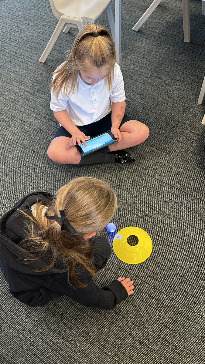 P5/6 are exploring coding during #mathsweekscotland using the <a href="/SpheroEdu/">Sphero Education</a> programming our MiniSphero to move from one location to another. Lots of problem solving required and lots of learner engagement 🤩. Thank you Laura from <a href="/UHISTEM/">UHI STEM</a> for a fantastic morning.