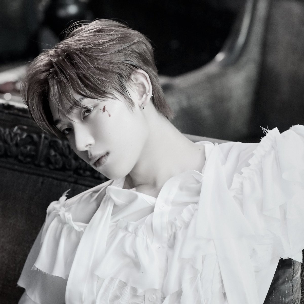 moné (@mx0n3e) on Twitter photo 