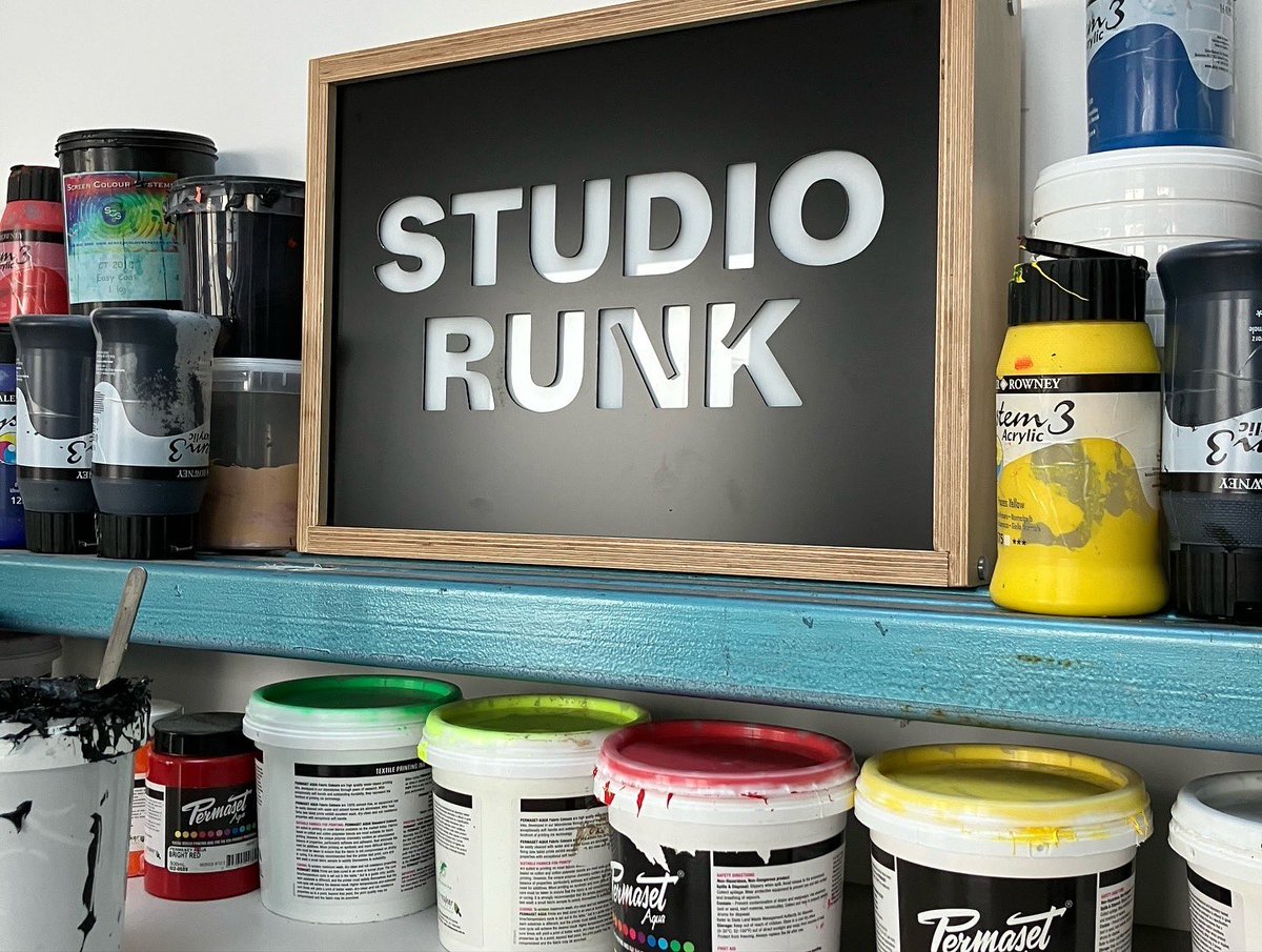 studio_reg01's tweet photo. A new edition to the studio courtesy of @pallet_cleanser / @hank_haint
Have a good week all.
X
#studiorunk https://t.co/3AL8hJXXkj