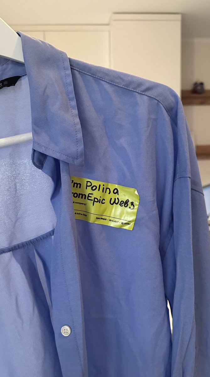 paulinesmi's tweet image. Memento from Modular & L2 Day by @epicweb3 at Token2049
These stickers can survive anything, from all-day events to laundry