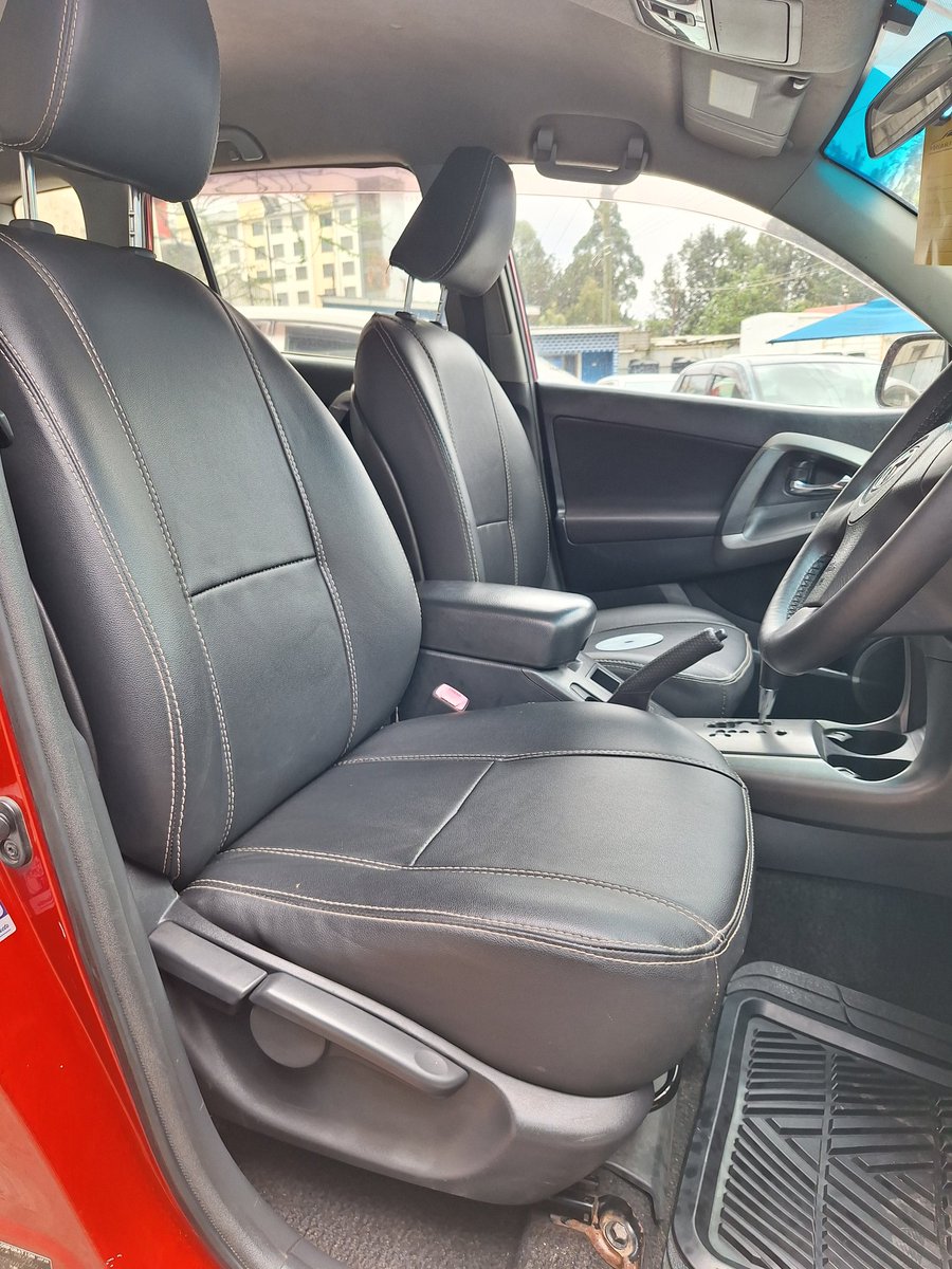 gitauzach1's tweet photo. 2009 RAV 4 available for direct purchase🔥

Asking KES 1,500,000(Negotiable)

⏰️Mileage: 175,000 kms✨️

📲Our Hotline is +254 715-633-929

📍Location: Nairobi West

#EnvisionEraCollective https://t.co/E7rmLAQS68