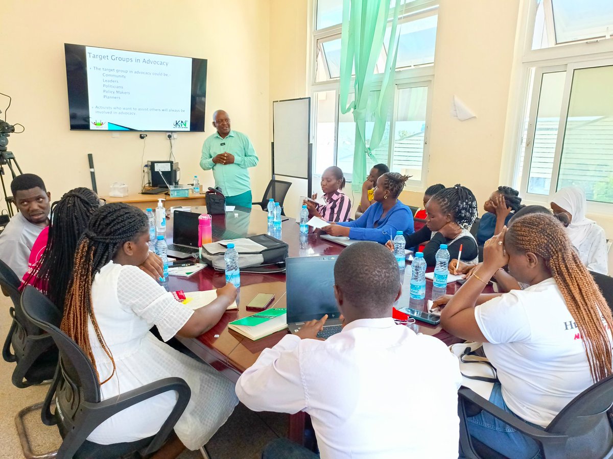 Leading the county conversations on meaningful engagement of adolescent and Youth in Kilifi and Nairobi counties commitment on addressing triple threats. You can also listen online👇 youtube.com/live/tu9YacBo-… 
 <a href="/UNICEFKenya/">UNICEF Kenya</a> <a href="/2gether4SRHR/">2gether 4 SRHR Joint UN Programme</a>