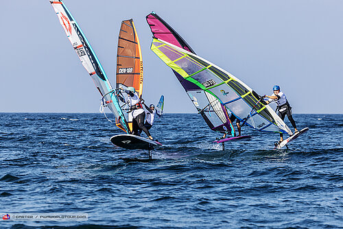 we_windsurf's tweet photo. PWA / IWT Cold Hawaii Youth Wave and Slalom World Cup https://t.co/IG88OOU9qz https://t.co/mVGBRyLVrS