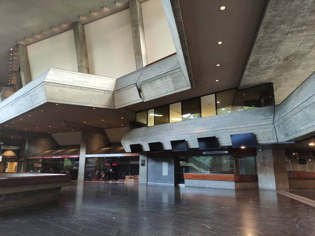 fjaranguren's tweet image. Teatro Teresa Carreño (Libertador, Venezuela). Arquitectos Tomás Lugo, Dietrich Kunckel, Jesús Sandoval (1983)
#brutalmonday