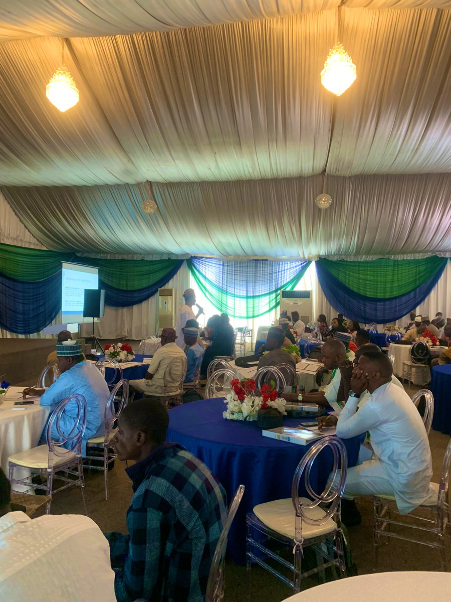 theresearchent's tweet photo. #HappeningNow
Dr. Asimiyu Abiola, Director of Studies, National Institute for Legislative and Democratic Studies (NILDS), gives his lecture on “The Budget Process in the #NASS”
*This training is happening simultaneously at 2 different halls.
#RESNASStraining #10thnass #Nigeria https://t.co/ucAEA62yuv