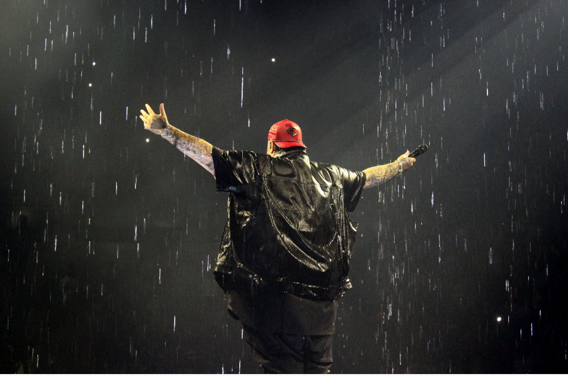 SCStingrays's tweet image. BRB. We're not okay.🥹

Thank you @JellyRoll615 for repping the Stingrays at your show last week at the @NChasColiseum. Truly an unforgettable night! #LetsGoRays