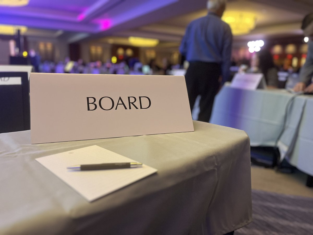 Kicking off #AAFPCOD Grateful for this opportunity to lead, listen &amp; learn in service to our <a href="/aafp/">AAFP</a>. #FMRevolution #JoyInnovationInspiration