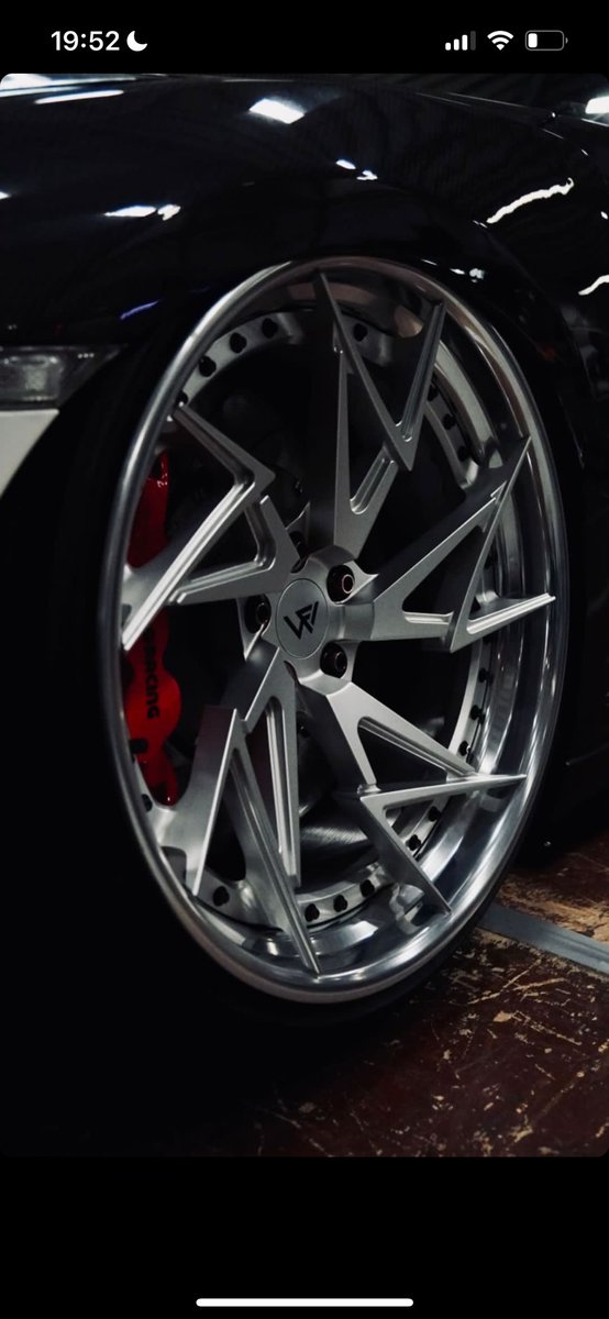 IRON PHŒNIX RACING tweet media