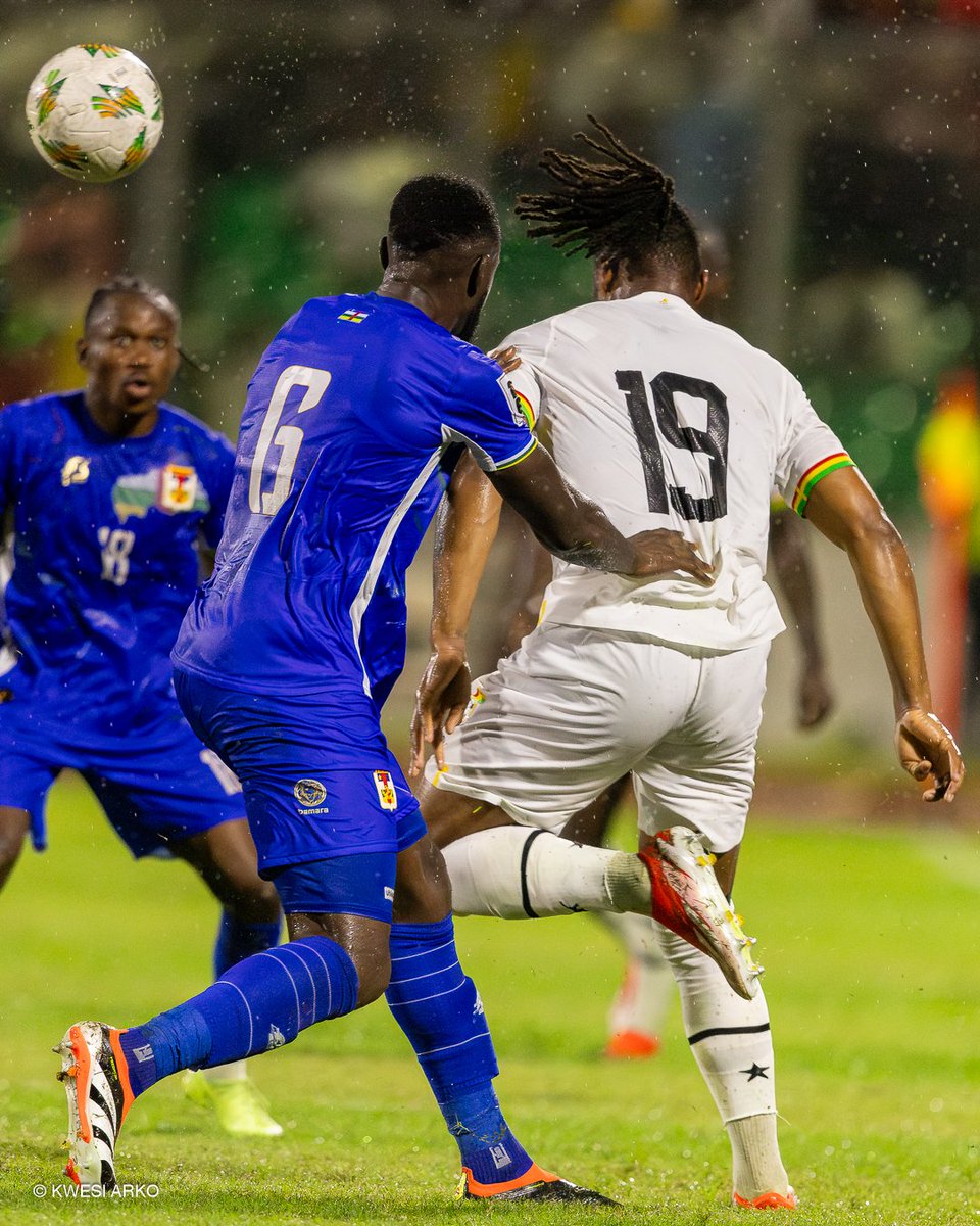 kwesiarko's tweet photo. Semenyo in his elements... #fifaworldcupqualifiers2026 https://t.co/sO1Xtlis7q