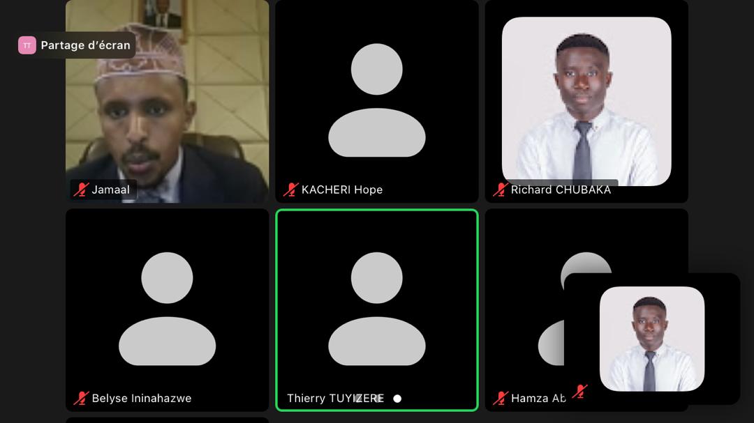 EAC_yap's tweet photo. Today, the EAC YAP regional coordination team, led by Regional Coordinator @RichardChubaka, held a virtual meeting with the Somali Youth Hub, represented by its director, @hamzaabdi02. The Director General of @MoysFGS, @JamaalIndhaceel, also graced the meeting with his presence. https://t.co/qczfWrk45k