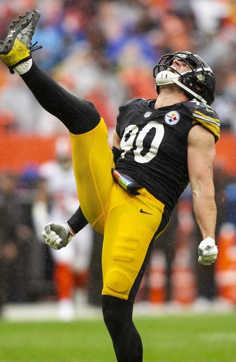 99.5 Career Sacks for <a href="/_TJWatt/">TJ Watt</a> .
 
The <a href="/steelers/">Pittsburgh Steelers</a> watch party in <a href="/CrokePark/">Croke Park</a> will be hopping this Sunday vs the Colts when he surpasses 100.

LFG <a href="/_TJWatt/">TJ Watt</a> conquer this milestone, then surpass <a href="/JJWatt/">JJ Watt</a> 
114.5 career sacks before the end of the season.

<a href="/SteelersIreland/">Steelers Ireland</a> <a href="/a_f_ireland/">American Football Ireland</a>