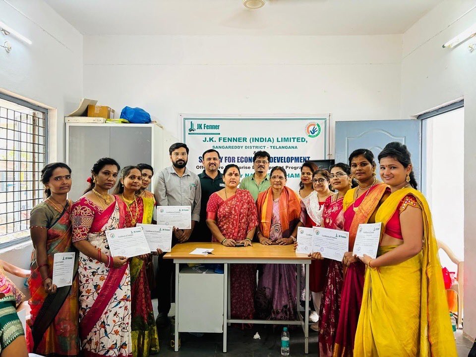 jkfenner's tweet photo. 🌸 Proud to announce the successful completion of our Advanced Beautician Course under JK Fenner’s Nari Saksham initiative! 30 participants received certificates on 21st Sept 2024, ready to elevate their careers💼 #JKFenner #WomenEmpowerment #SkillDevelopment #NariSaksham https://t.co/tTYbQwVMpJ