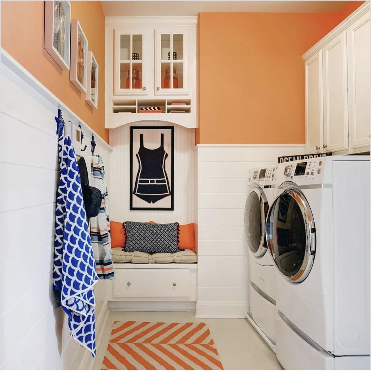 Toffee Desert is one of those colours that works all year round. It’s a great pop of colour for summer and a beautiful orange hue for autumn. It pairs perfectly with deep blues and bright whites. 🎨Toffee Desert CP1169 🎨Polar White 127 #fleetwoodpaints