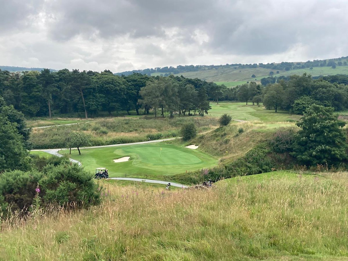We’re Hiring!  We’re looking for a passionate Greenkeeper to join our team. If you have an eye for detail and enjoying being a part of a team, this is the opportunity for you! Apply now and be a part of a team dedicated to a great course. 

uk.indeed.com/jobs?q=greenke…