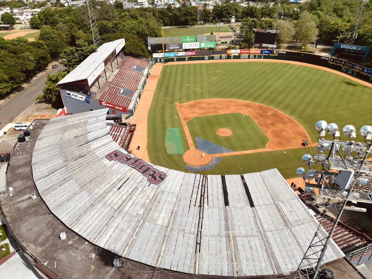 Gigantes del Cibao ® tweet media