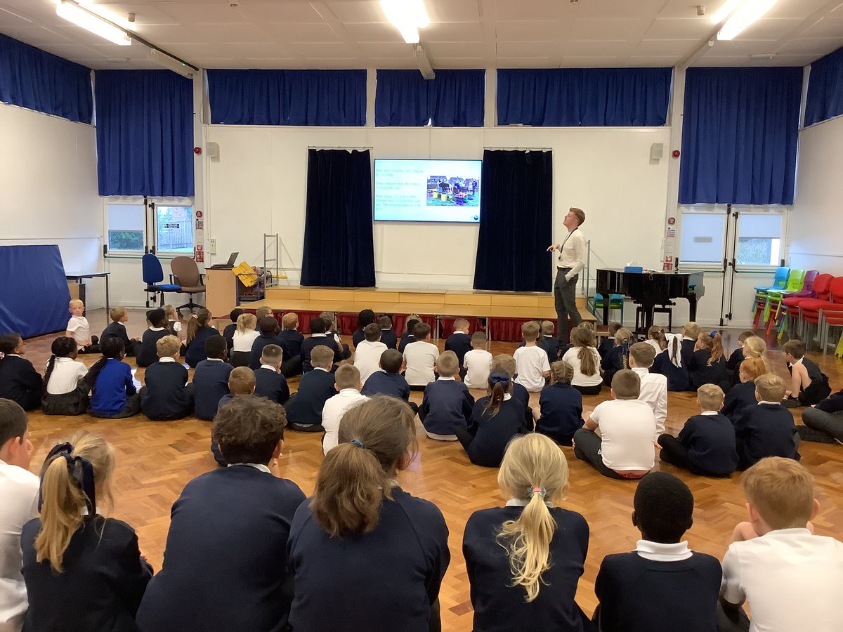 Today at Gillas Lane, we held the first of our half-termly OPAL assemblies of the year. We, and our children, understand the importance of rich, high-quality play.

#TeamGillas #GoodToBeGillas