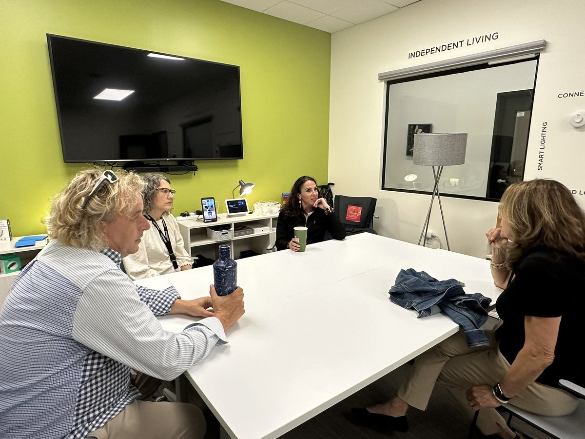Diana DiZoglio (@massauditor) on Twitter photo Last week began and ended it by spending time w friends at <a href="/NortheastArc/">Northeast Arc</a> at their Run for Inclusion in #Lynnfield and a visit to their Center for Linking Lives space in #Danvers. Grateful for the discussion on how their work intersects w state government! Great work! #mapoli Last week began and ended it by spending time w friends at <a href="/NortheastArc/">Northeast Arc</a> at their Run for Inclusion in #Lynnfield and a visit to their Center for Linking Lives space in #Danvers. Grateful for the discussion on how their work intersects w state government! Great work! #mapoli