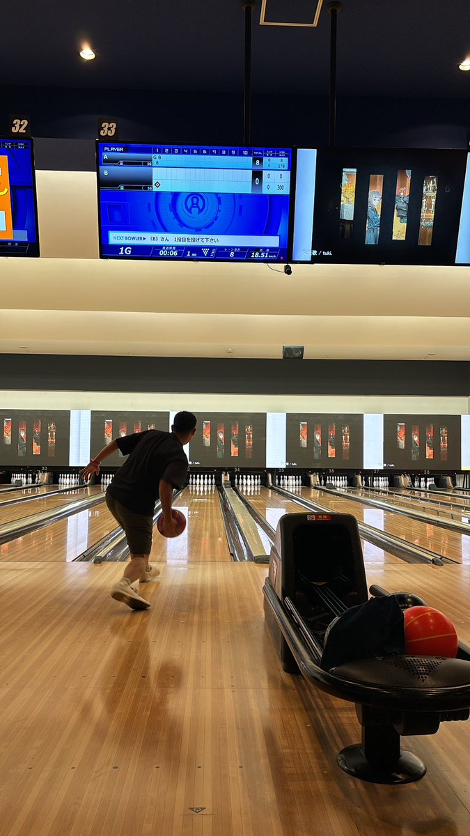4Ct6's tweet photo. ご飯終わりに思い立って
ボーリング大会🎳
全身筋肉痛。良き https://t.co/gQKGXTRgV9