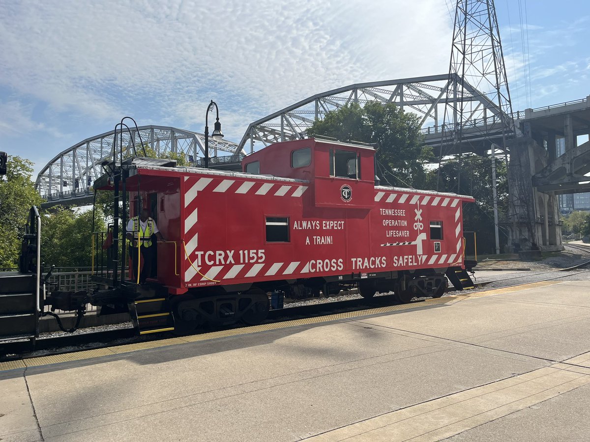 Come tour  the Tennessee Operation Lifesaver Caboose in downtown Nashville from 10 to 2 today. #STOPTrackTragedies